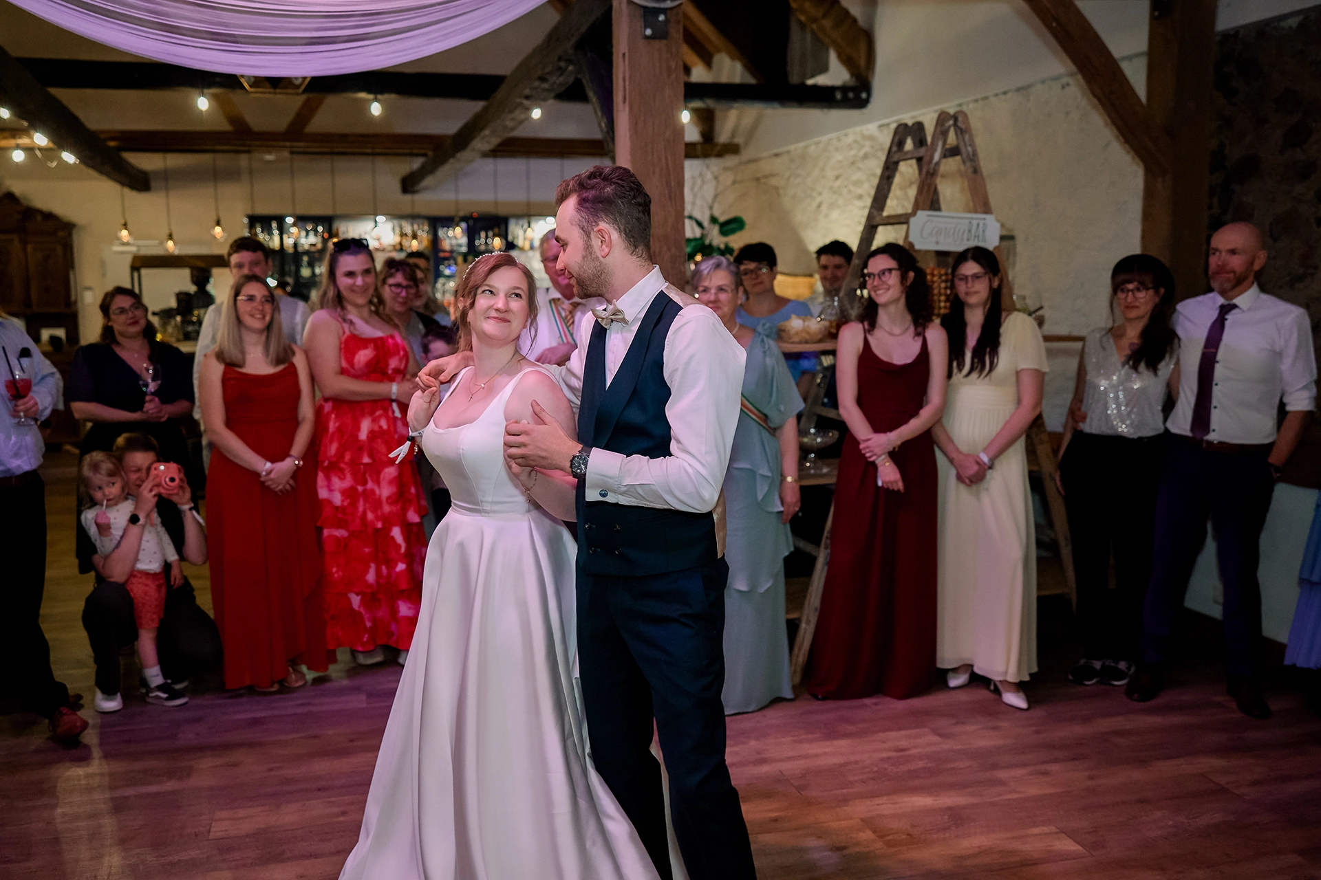 Pauline & Nik 237
