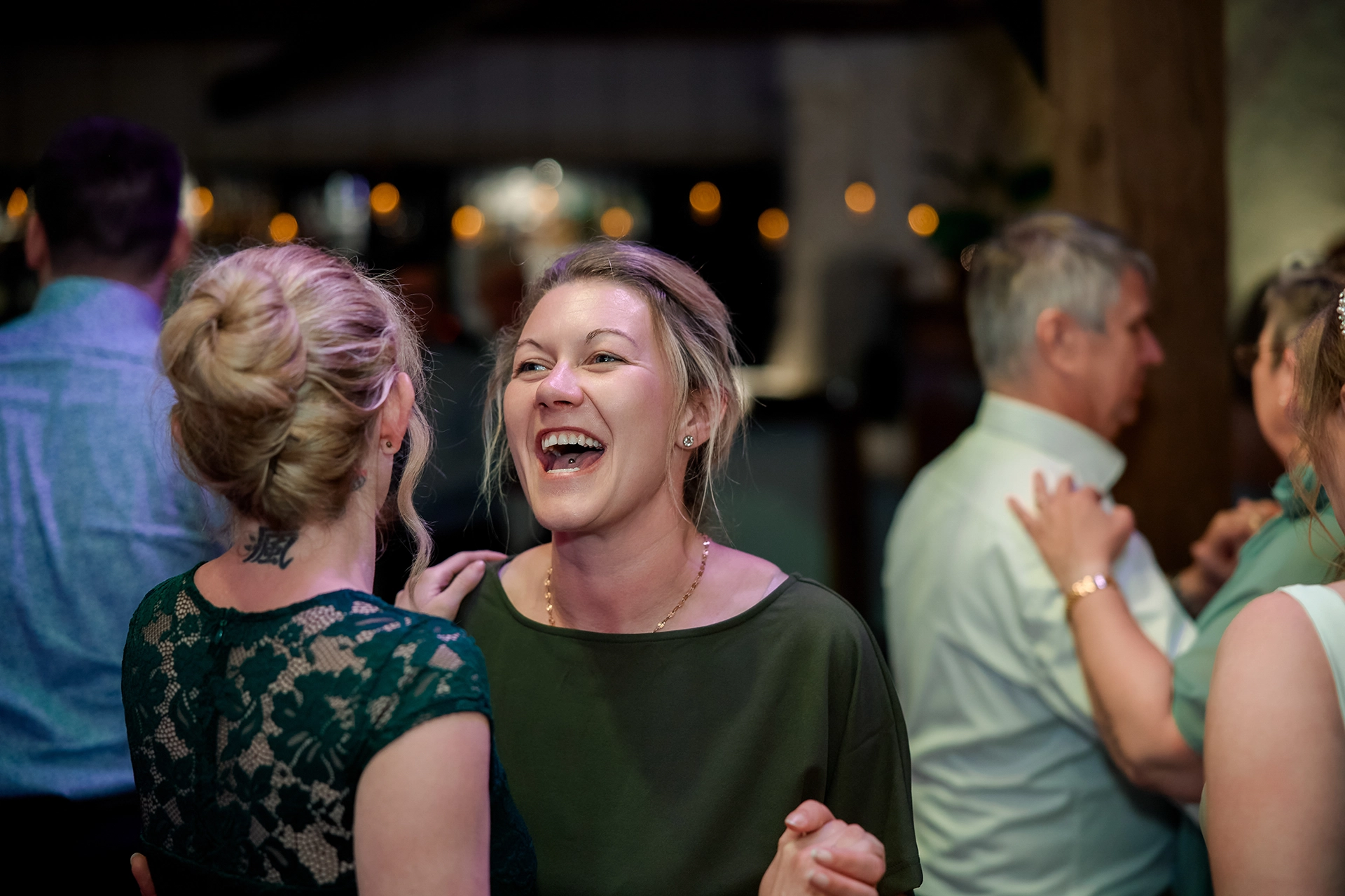 Pauline & Nik 255