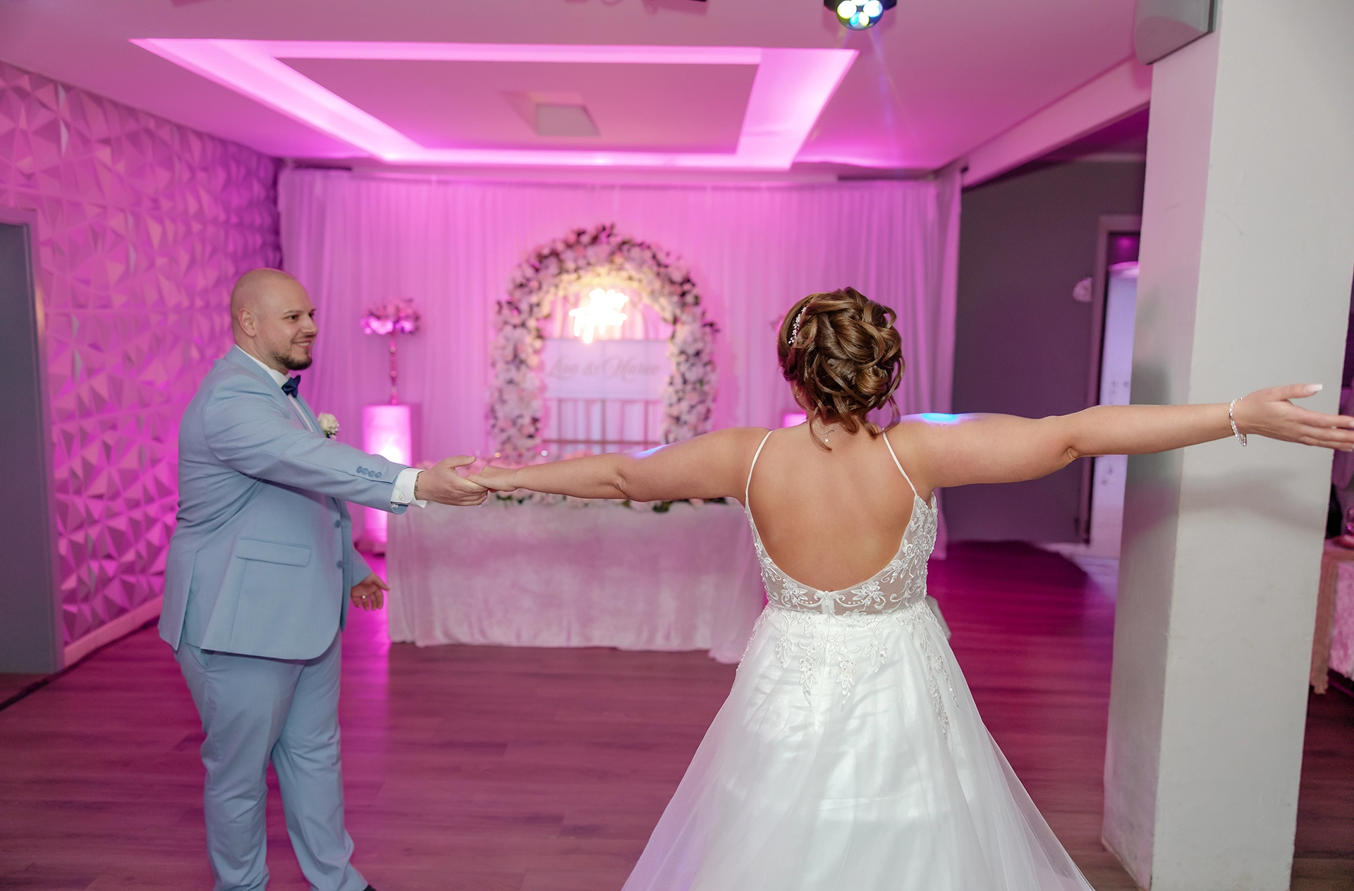 Sarah & Christian – 24